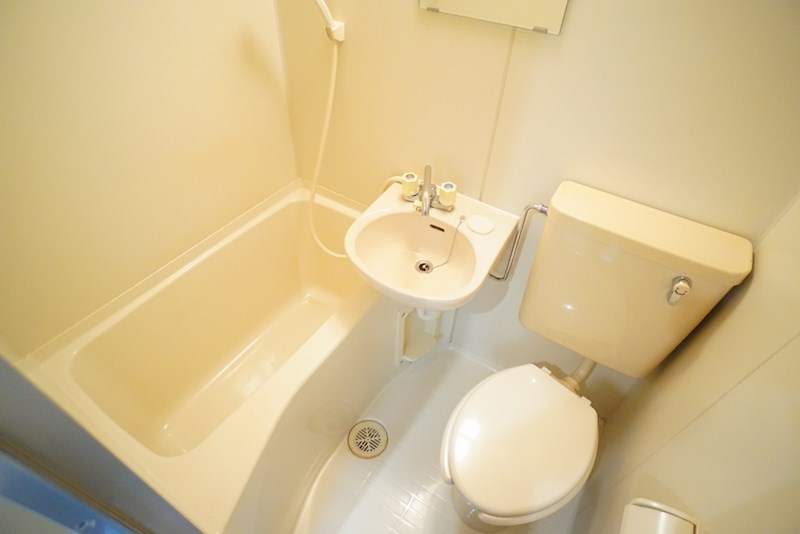 コーポ諏訪西大寺 風呂画像