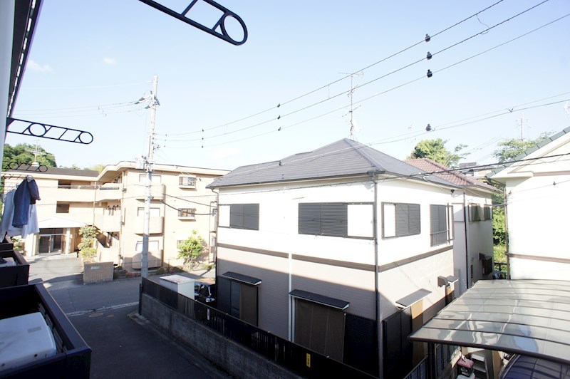 レオパレスゆう　藤ノ木 ベランダ