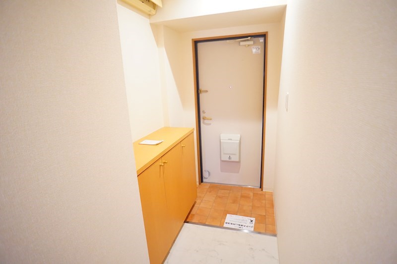 グレースコート恋の窪 玄関