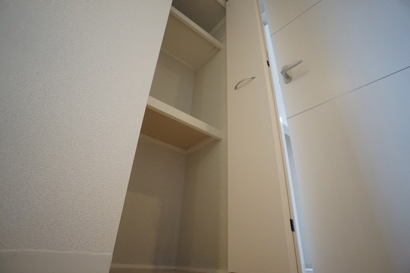 その他27