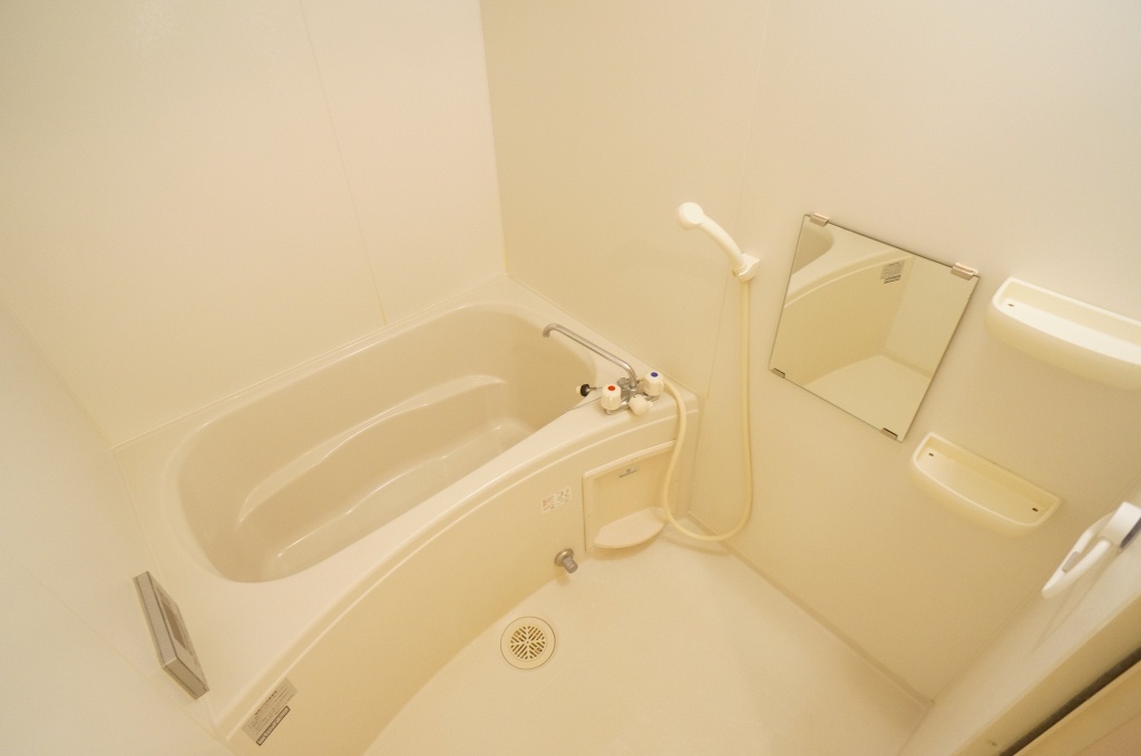 フルーア　ケイ 風呂画像