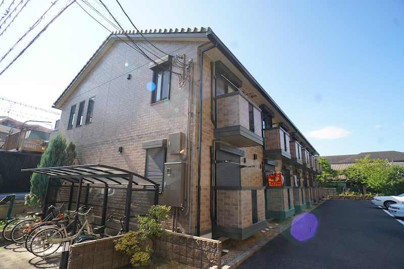 グランドゥール西大寺 208号室 外観