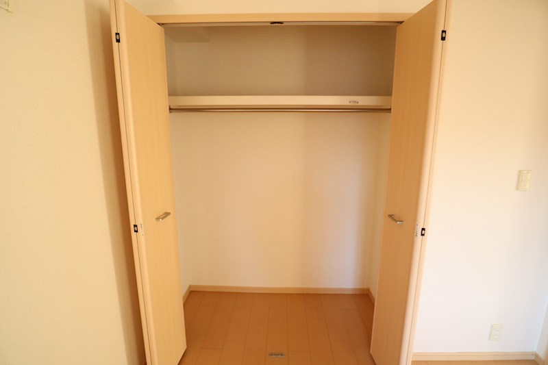 プラシード勝根Ｂ その他6