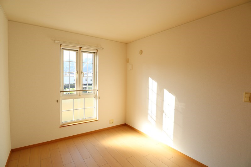 イーハトーヴ　勝根Ｂ棟 その他9