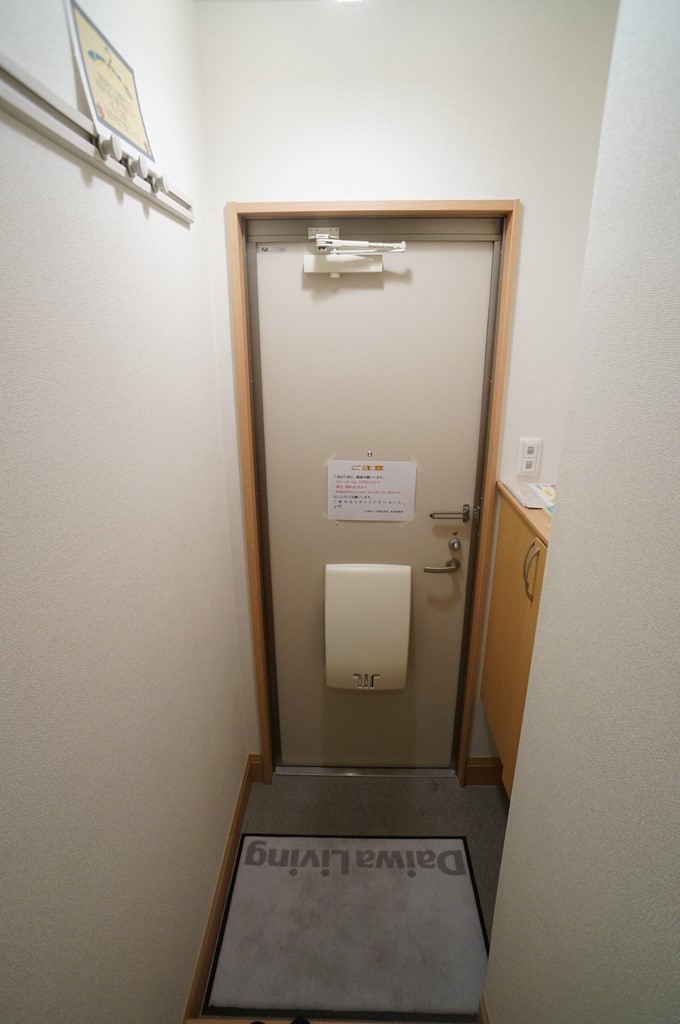 エスポワールＣ 玄関