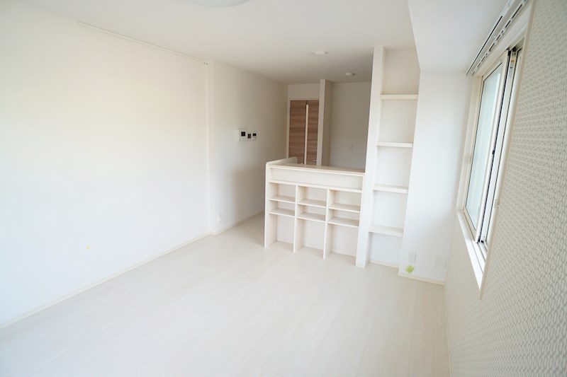 アバンサール　ピノ リビング