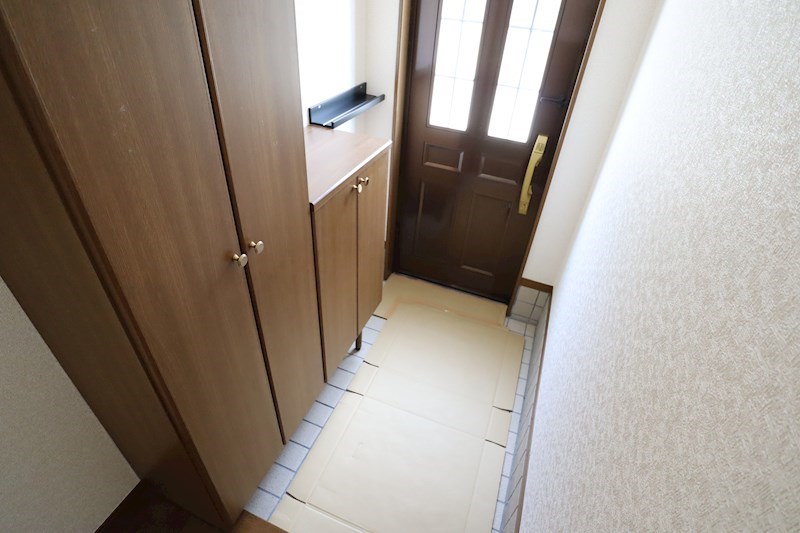 広陵町平尾戸建 玄関