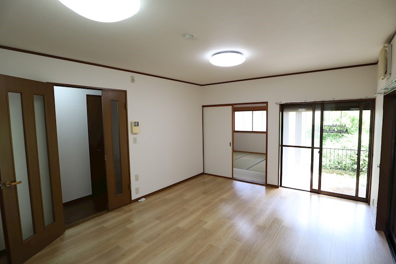 広陵町平尾戸建 リビング