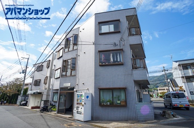 ＧＳ南生駒 301号室 外観