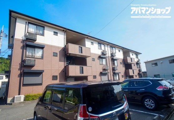 リビングタウン南生駒Ａ棟 301号室 外観