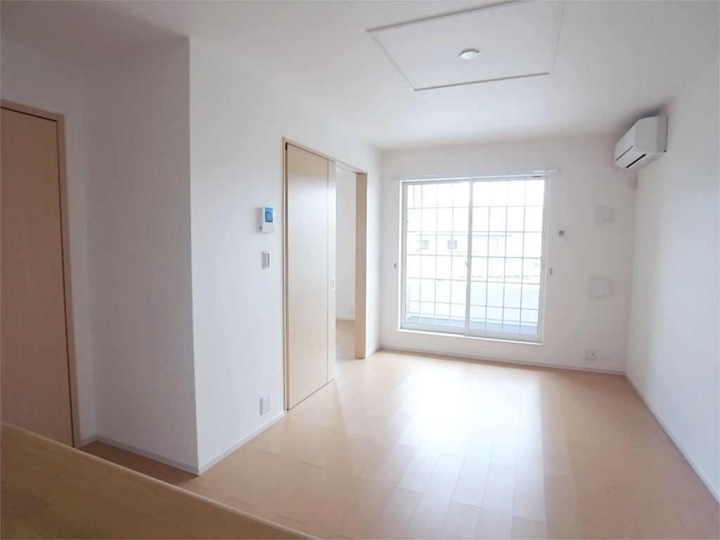 プロミネント その他10