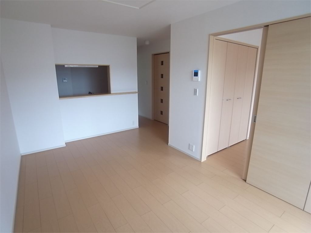 プロミネント リビング