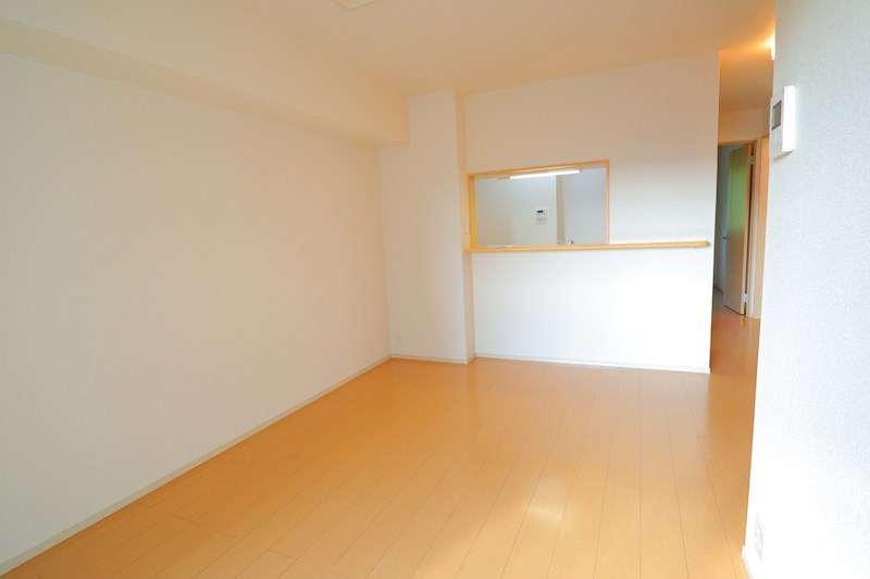 プロミネント その他10