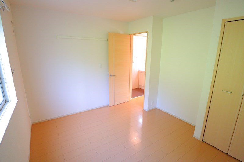 プロミネント ベッドルーム