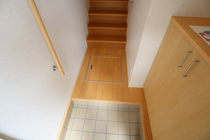 シャーメゾン秋山Ａ 玄関