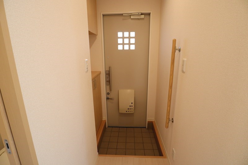 シャーメゾン秋山Ａ 玄関