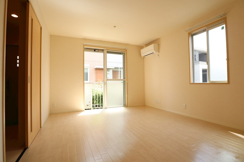 シャーメゾン秋山Ａ リビング