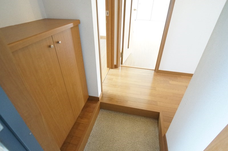 パセオアゼリオ 玄関