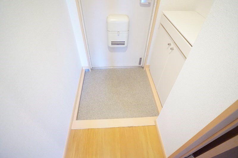 エスポワールＣ 玄関