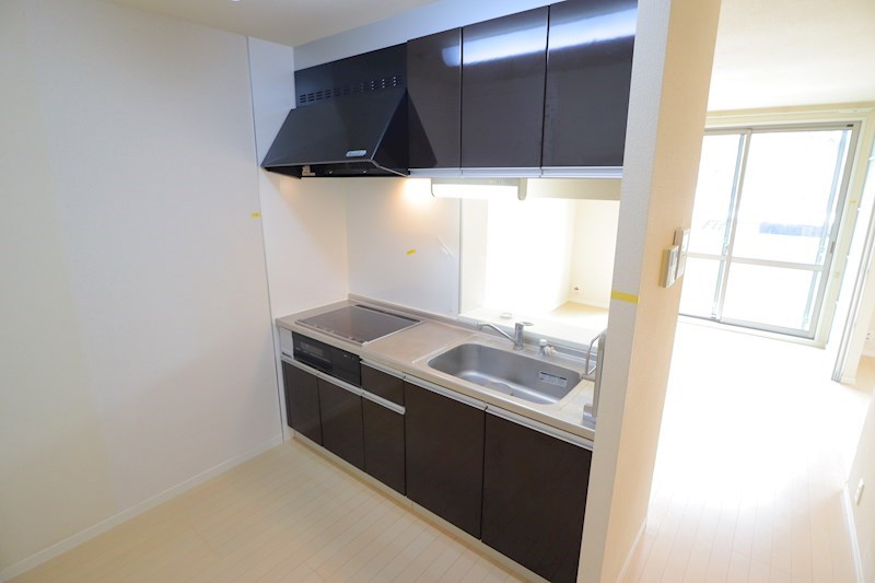 ホワイトガーデン キッチン