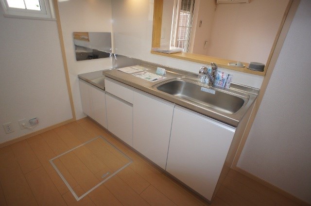 フローレンス その他11