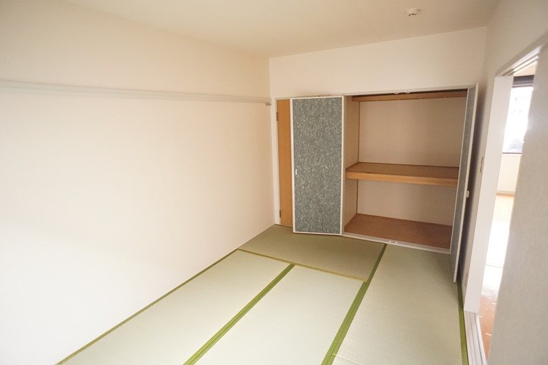 ドムール芝辻 ベッドルーム