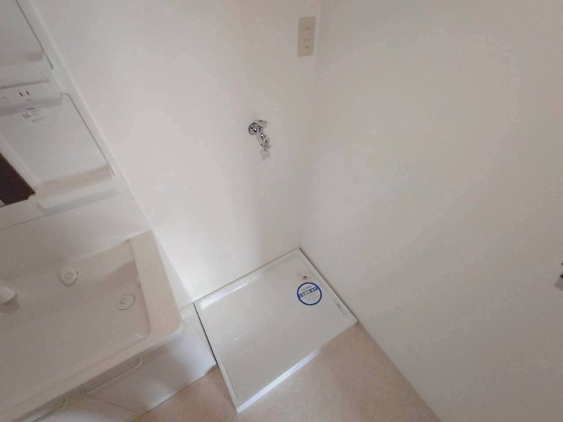 ラフォーレ三郷 その他6