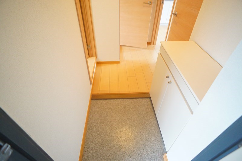 パストラル　モリ 玄関