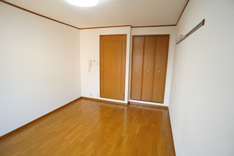プレミール新大宮 ベッドルーム
