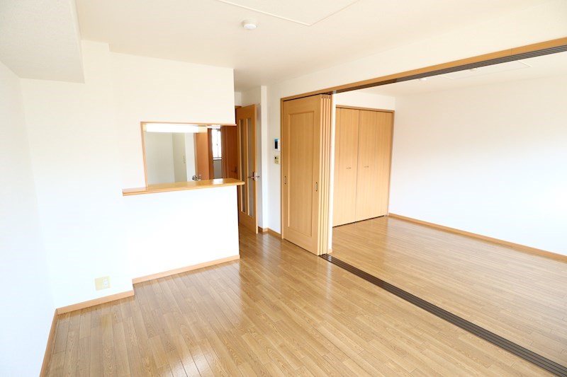 リバーサイド神田 リビング