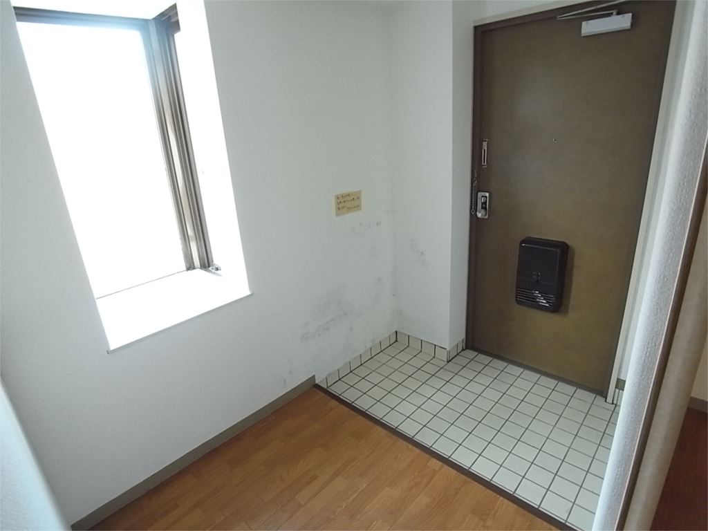平沼マンション 玄関
