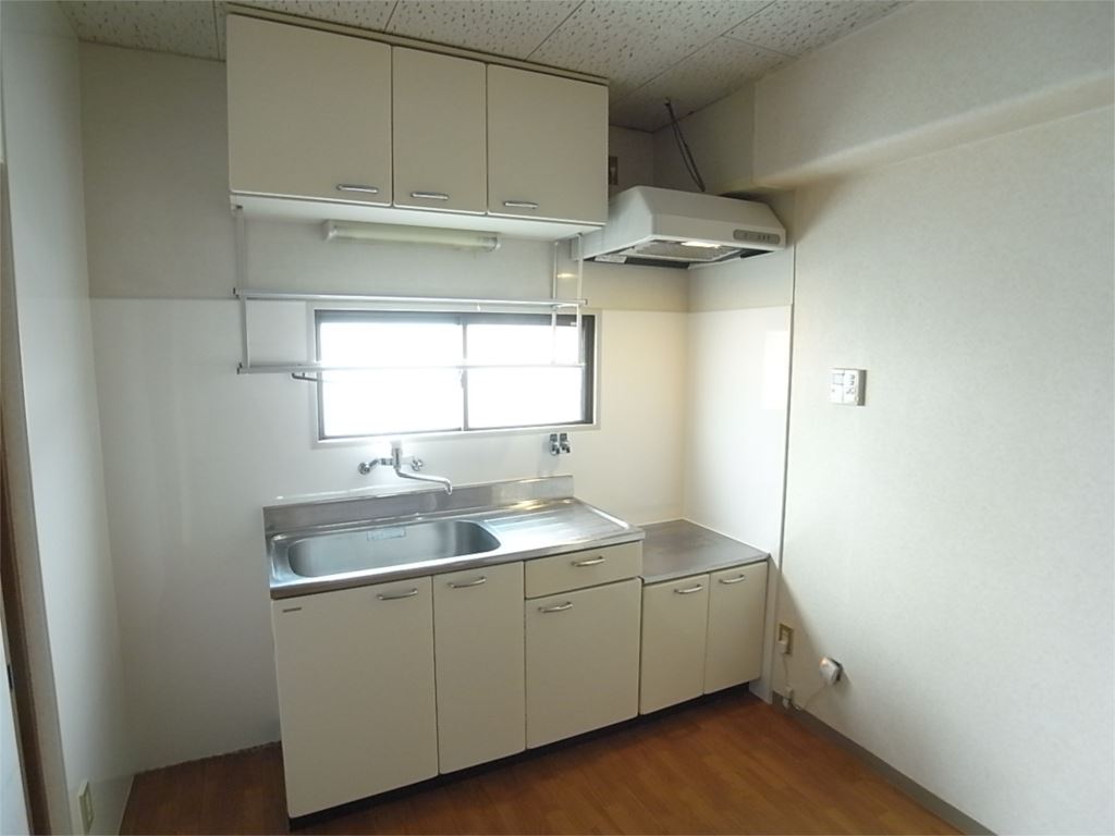 平沼マンション キッチン