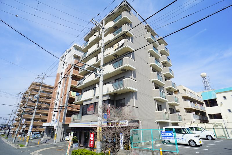 リバーサホ萬 302号室 外観