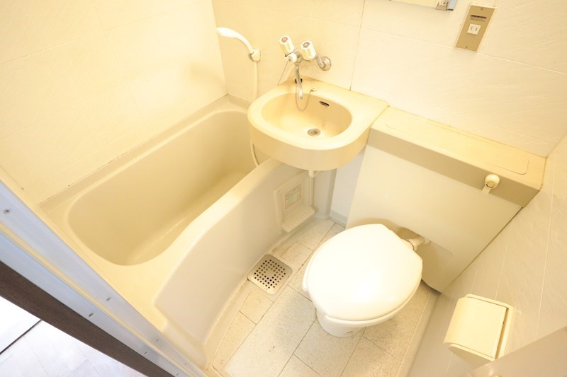 シティパレス生駒谷田町Ｐ6 風呂画像