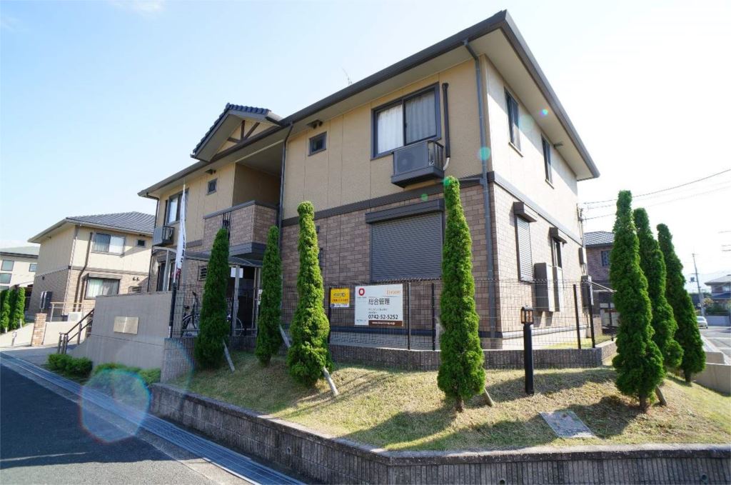 ロイヤルガーデンＥ棟 101号室 外観