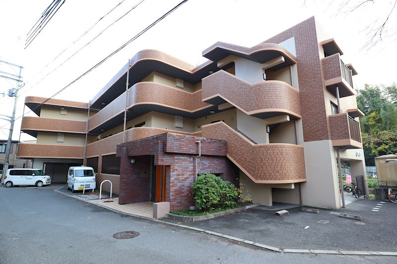 ラヴィーン・エミネンス 307号室 外観