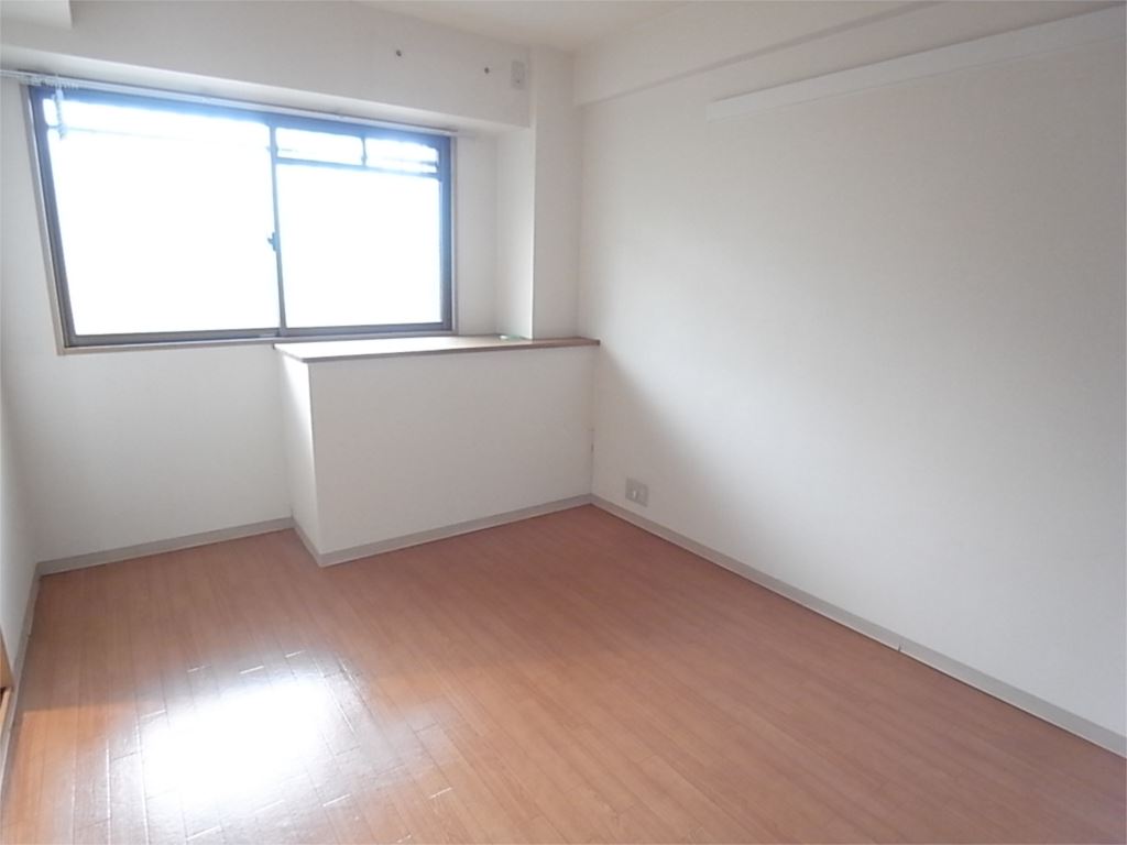 ラヴィーン・エミネンス その他9