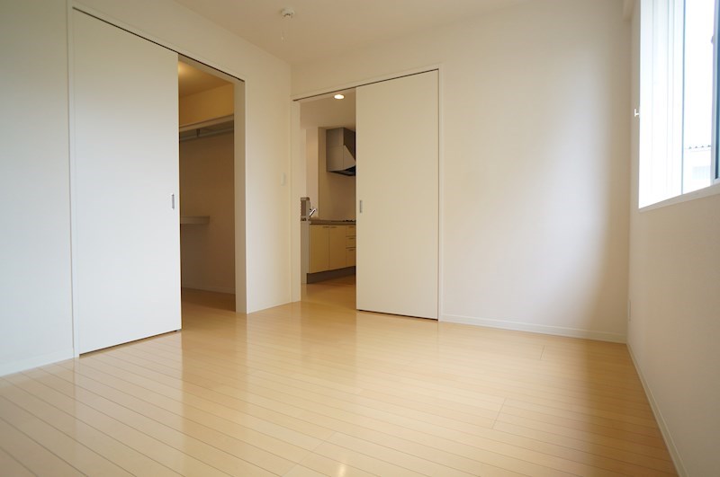 ＰｉｎｅＲｏｏｔｓ良福寺Ｂ ベッドルーム