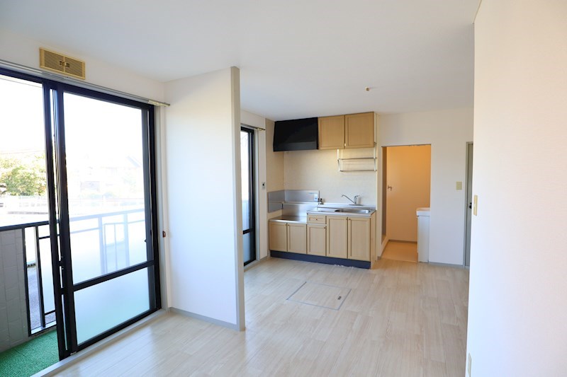 アルファ生駒 リビング