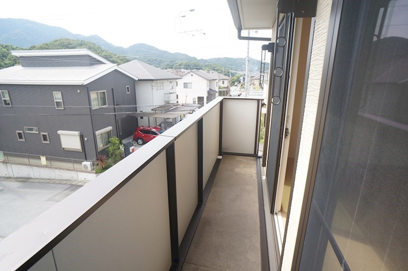 シャンテ高山台Ｂ棟 ベランダ