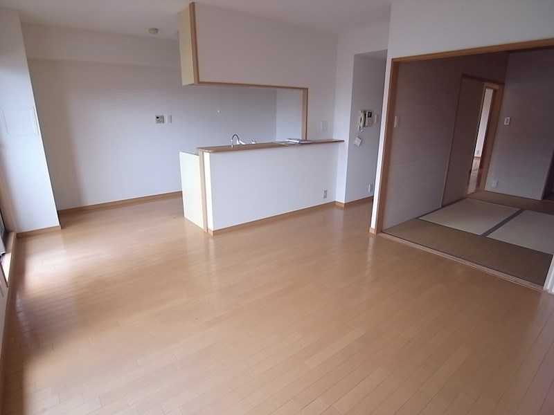 エクステージ東生駒 リビング