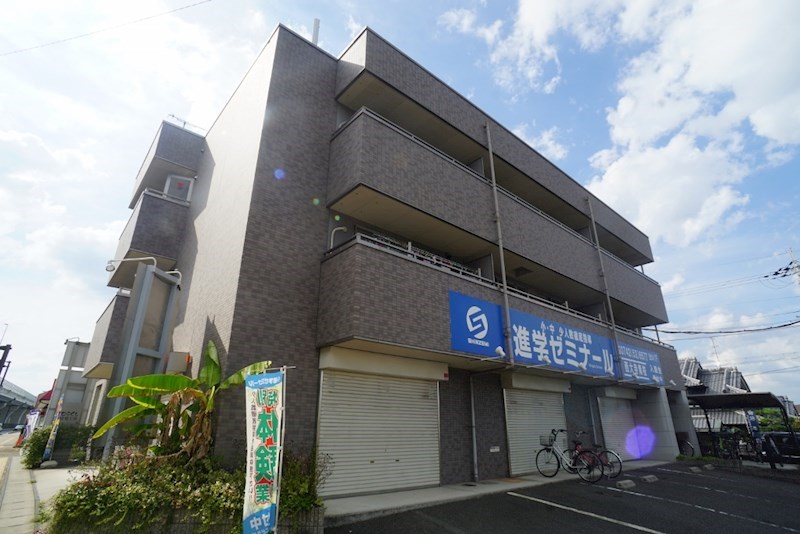 パティオ西大寺 301号室 外観