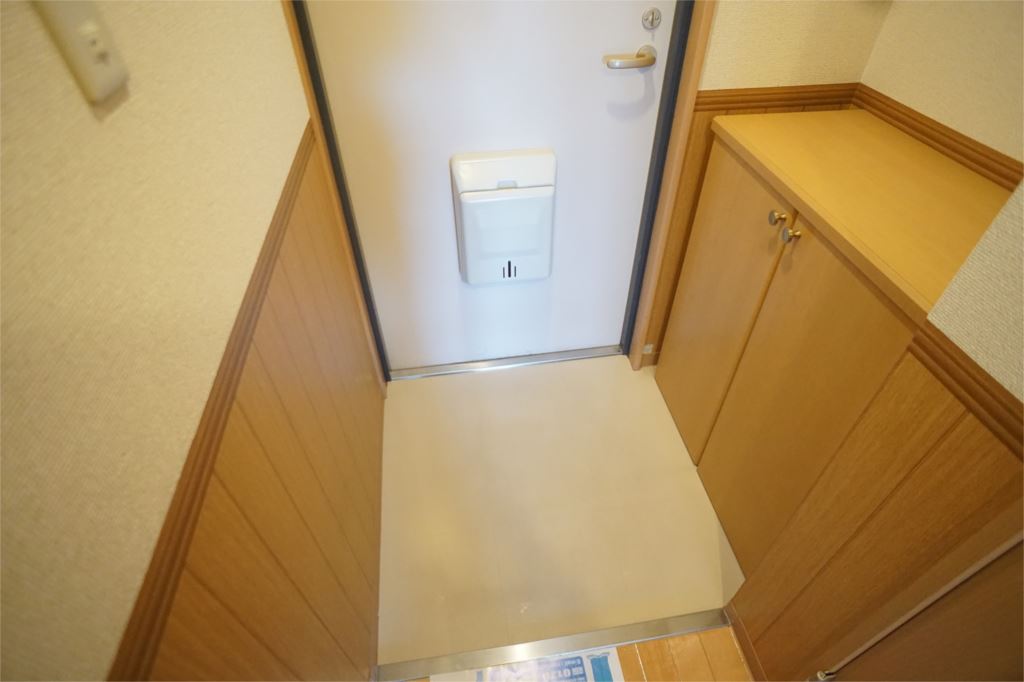 パティオ西大寺 玄関