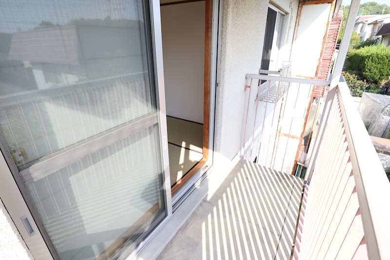 生駒市辻町テラスハウス ベランダ