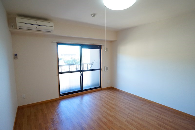 セレーノ東生駒Ｂ棟 リビング