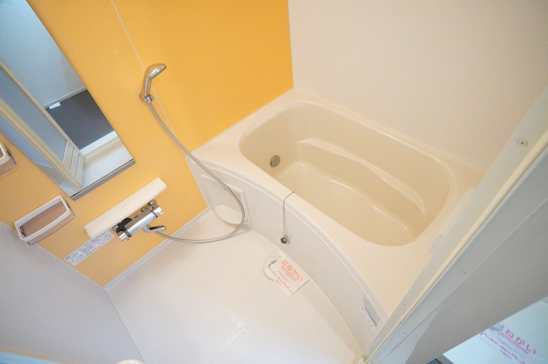 ムーン・池部 風呂画像