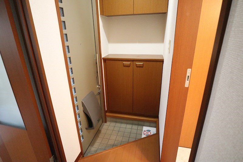 グランパルク 玄関