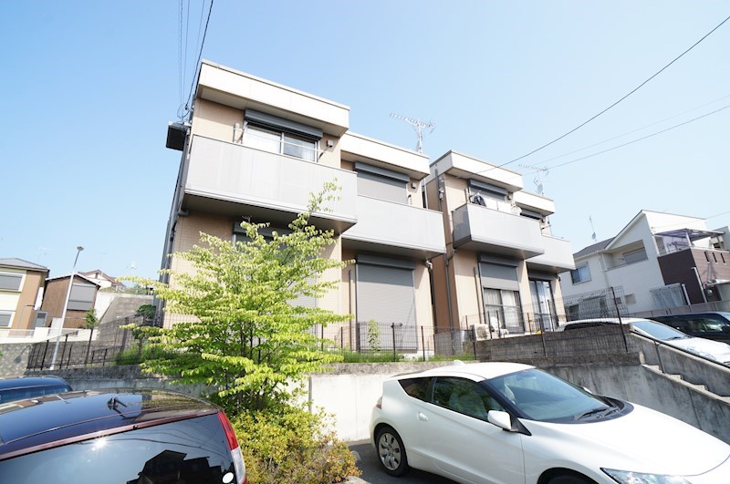 ルミエール旭ヶ丘 A101号室 外観