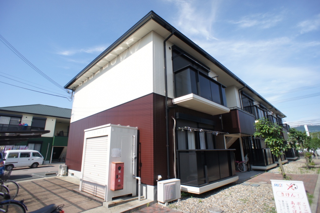 グランドゥールＢ 205号室 外観