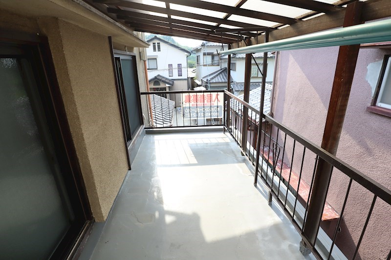 西池尻町戸建 ベランダ